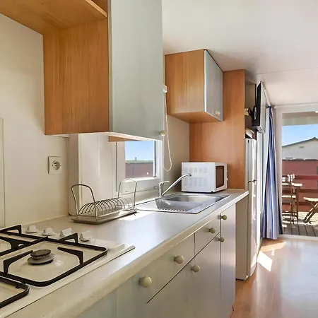 Bungalow Con Piscina, Jardin Y Balcon Cerca De Playa En Conil - Es-180-309 Holiday home