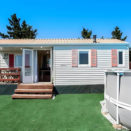 Holiday home Bungalow Con Piscina, Jardin Y Balcon Cerca De Playa En Conil - Es-180-309 *